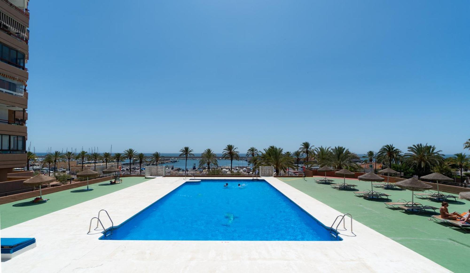 Sur Suites Palmeras 4 Fuengirola Eksteriør billede