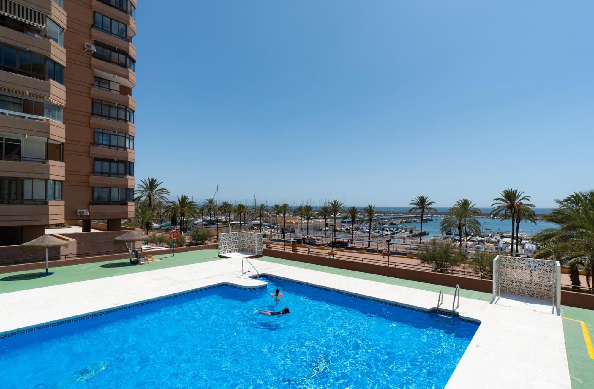 Sur Suites Palmeras 4 Fuengirola Eksteriør billede